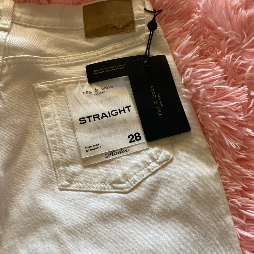 Rag & Bone size 28 white straight leg jeans